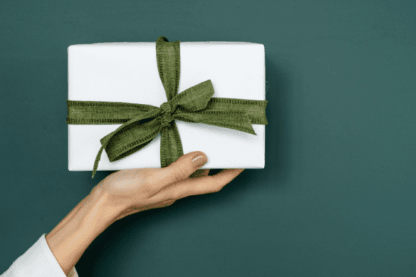 Top Corporate Gifts Ideas to Welcome New Year - Brandcare Solutions